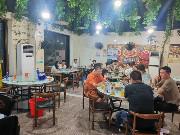 746211经营12年老店 日营过万餐饮夜宵店优价转让 746211经营12年老店 日营过万餐饮夜宵店优价转让