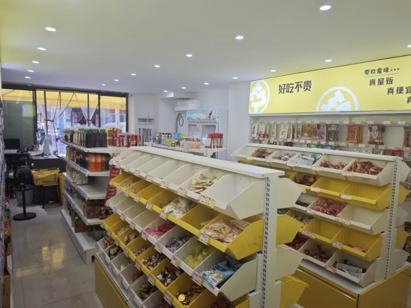 846220 芙蓉区马王堆大型社区45平零食店低价转让 846220 芙蓉区马王堆大型社区45平零食店低价转让