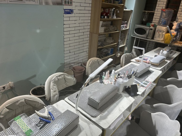 847103 火爆万家丽!2万急转!宽寓大厦美甲店 847103 火爆万家丽!2万急转!宽寓大厦美甲店