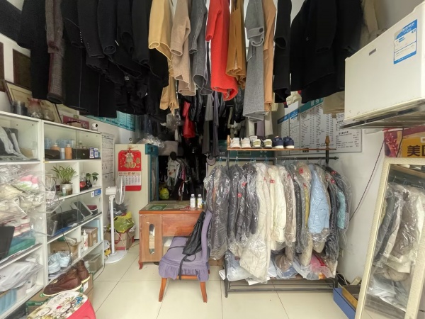 847165 8万急转!10年品牌干洗店(带2千名会员) 847165 8万急转!10年品牌干洗店(带2千名会员)