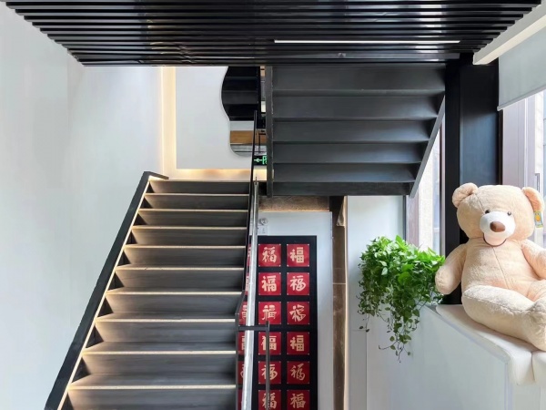 747144转让|临街独栋装修公司与咖啡店的结合现转让了 747144转让|临街独栋装修公司与咖啡店的结合现转让了