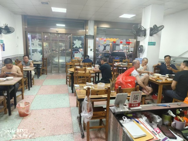 847272 只转设备钱!长沙县安沙工业园营业餐饮店低价转 847272 只转设备钱!长沙县安沙工业园营业餐饮店低价转