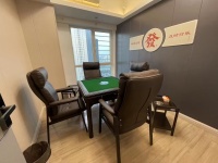 748113北辰凤凰海地铁口棋牌室低价转让！