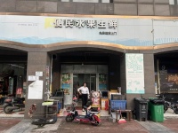 648157急转打包价6万可以谈新开铺大型小区独家日营业额5000生鲜水果店