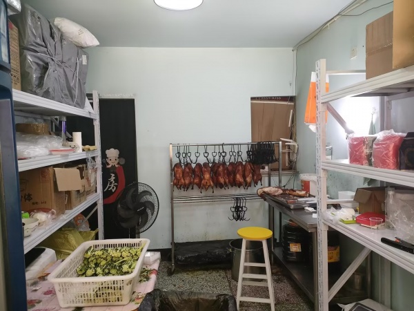 848172 平均日营业额5千!铁道学院品牌烤鸭店转让 848172 平均日营业额5千!铁道学院品牌烤鸭店转让