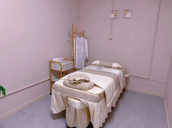 648185明昇壹城精装美容养生馆低价转让 648185明昇壹城精装美容养生馆低价转让