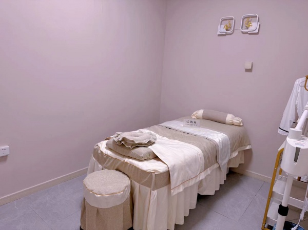 648185明昇壹城精装美容养生馆低价转让 648185明昇壹城精装美容养生馆低价转让