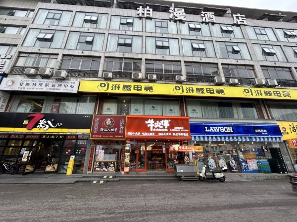 749167万家丽地铁口临街100平餐饮火锅店优价转让 749167万家丽地铁口临街100平餐饮火锅店优价转让