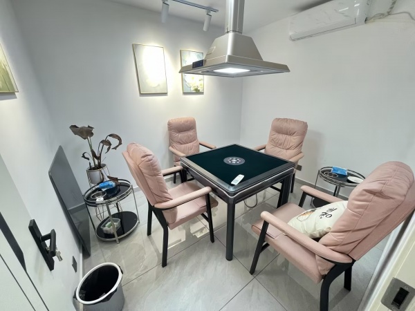 849179 万象公馆精装9个包棋牌室优价转让 849179 万象公馆精装9个包棋牌室优价转让