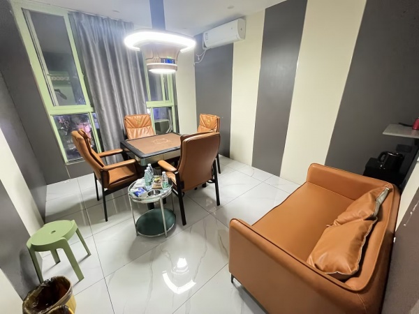 849181 13.8万急转!临街8个包四个朋友自助棋牌室 849181 13.8万急转!临街8个包四个朋友自助棋牌室