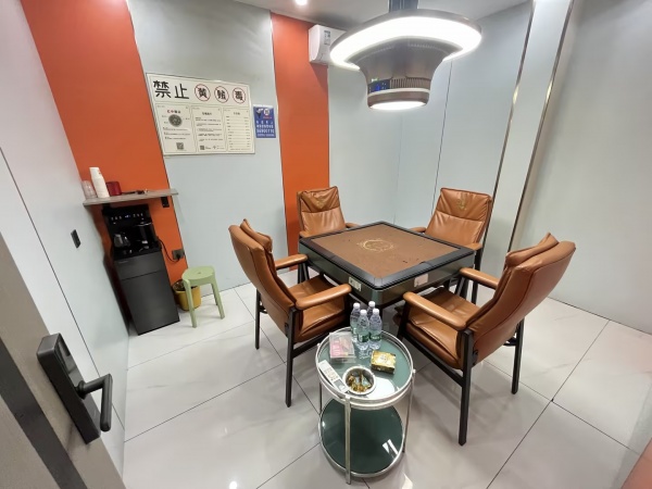 849181 13.8万急转!临街8个包四个朋友自助棋牌室 849181 13.8万急转!临街8个包四个朋友自助棋牌室