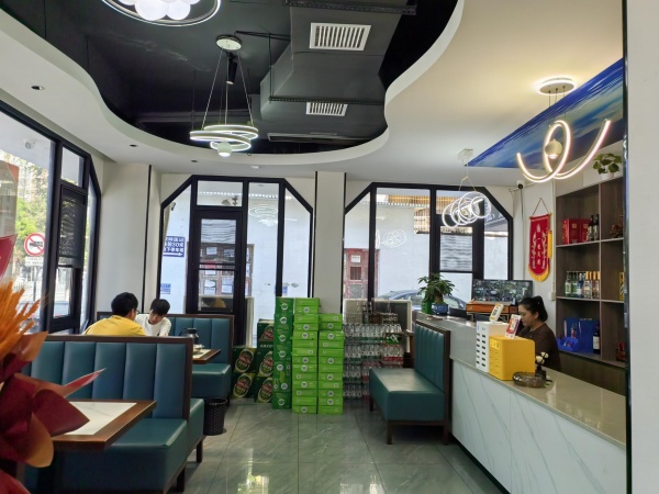 649194日营业额8000芙蓉区大型成熟小区临街餐馆低价急转 649194日营业额8000芙蓉区大型成熟小区临街餐馆低价急转