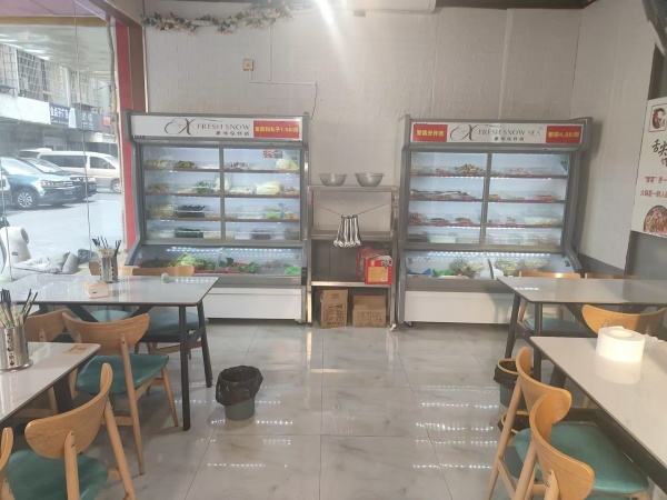 841012 芙蓉区金科佳苑主街三门头80平餐饮店低价转让 841012 芙蓉区金科佳苑主街三门头80平餐饮店低价转让