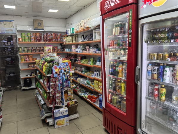 641037日营3000左右外带500票左右驿站便利店优价转让 641037日营3000左右外带500票左右驿站便利店优价转让