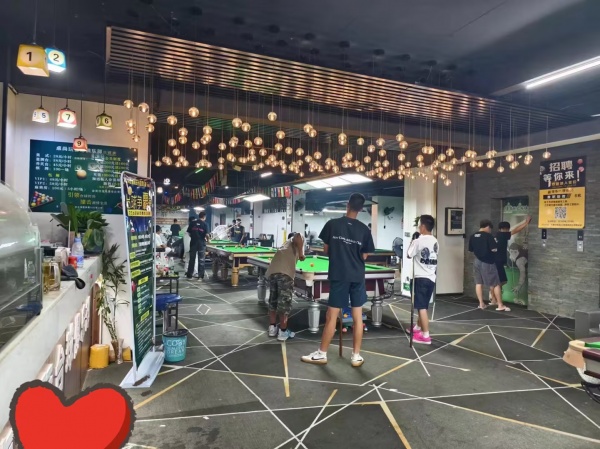641063可空转营业额5000➕大型小区地铁口台球厅优价转让 641063可空转营业额5000➕大型小区地铁口台球厅优价转让