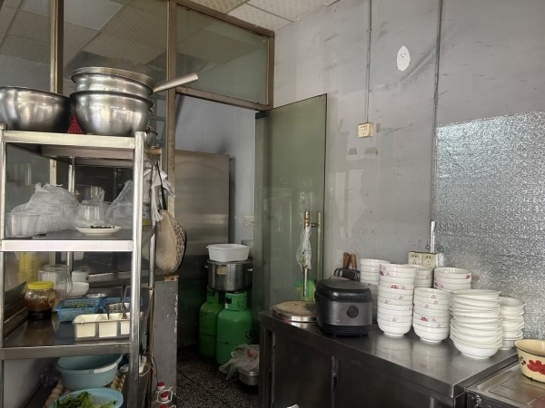 7410215 3.6万急转!天心区理工大学旁津市牛肉粉店 7410215 3.6万急转!天心区理工大学旁津市牛肉粉店