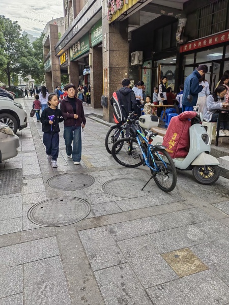 241129无转让费!好位置!雨花区小区门口临街门面 241129无转让费!好位置!雨花区小区门口临街门面