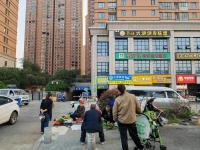 741172七年老店 长沙县远大三路290平特价乐尔乐超市转