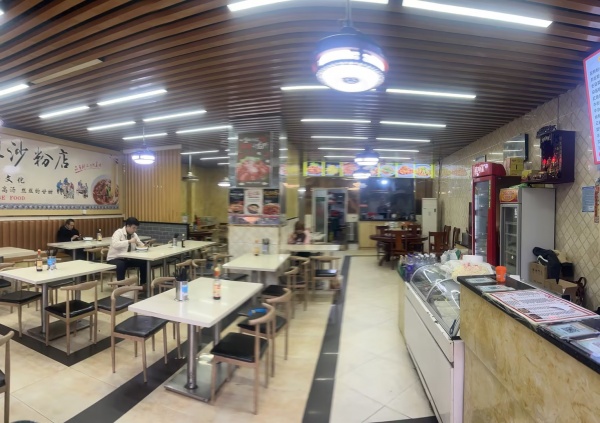 8411137 直租!大托地铁口临街180平日营5千餐饮店 8411137 直租!大托地铁口临街180平日营5千餐饮店