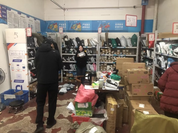 7411170急!小区正门口成熟1500菜鸟兔喜双系统优转 7411170急!小区正门口成熟1500菜鸟兔喜双系统优转