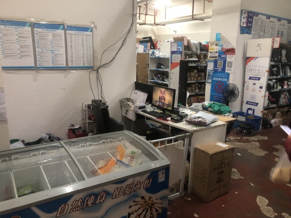 7411170急!小区正门口成熟1500菜鸟兔喜双系统优转 7411170急!小区正门口成熟1500菜鸟兔喜双系统优转