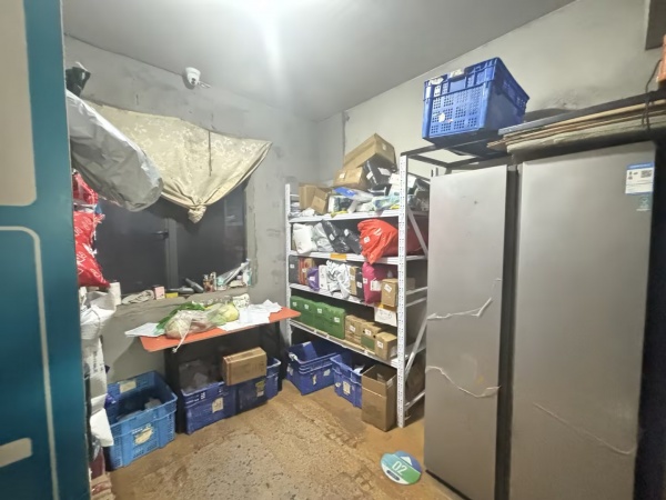 8411215 日派件1000+成熟100平菜鸟驿站快递店转让 8411215 日派件1000+成熟100平菜鸟驿站快递店转让