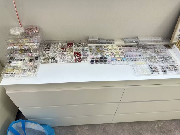 2411238可空转500德思勤A3栋美甲美睫店整体转让 2411238可空转500德思勤A3栋美甲美睫店整体转让