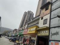 841225 火爆！岳麓区小区出入口临街三楼棋牌茶楼转让带露台