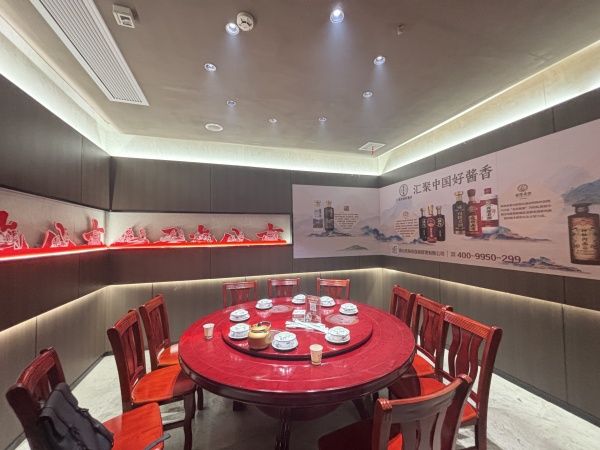 241281紧邻韭菜园八一桥旁旁500平日营1.2w+下饭菜餐饮店低价转 241281紧邻韭菜园八一桥旁旁500平日营1.2w+下饭菜餐饮店低价转