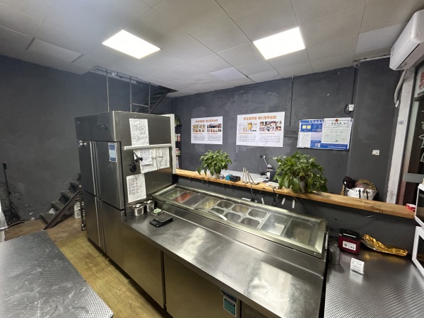 752069特价!雨花区德思勤广场营养减脂轻食店低价转 752069特价!雨花区德思勤广场营养减脂轻食店低价转
