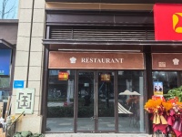 252087岳麓区洋湖高档小区出入口22平临街商铺房东直租