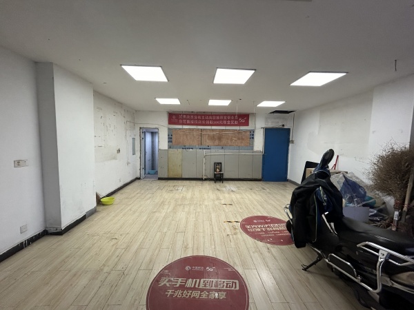 252096星沙主干道大型社区临街门面房东直租(无行业限制 252096星沙主干道大型社区临街门面房东直租(无行业限制