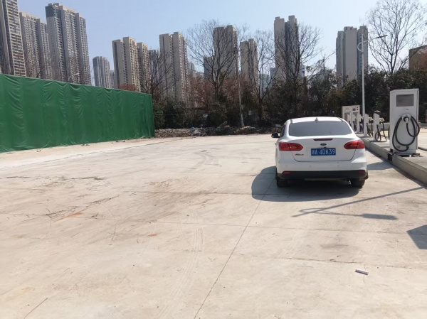 553158房东直租.合丰物流园内360平场地出租.已做硬化.可分租 553158房东直租.合丰物流园内360平场地出租.已做硬化.可分租