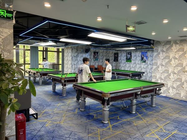 554049天心区南湖路临街二楼台球+棋牌室优价转让 554049天心区南湖路临街二楼台球+棋牌室优价转让