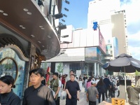 754128旅客人群上百万黄兴广场王府井内品牌小吃店转让