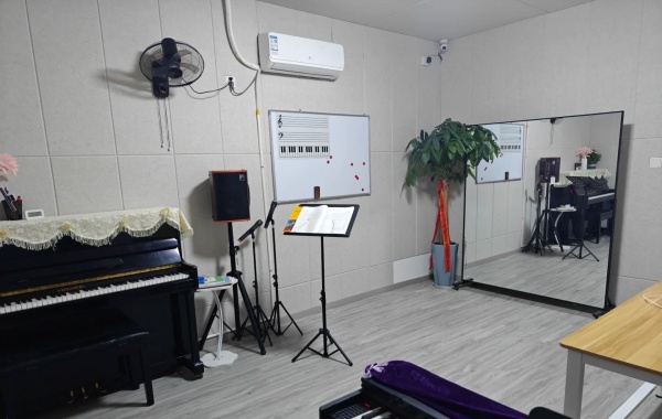 755143大众传媒乐运魔方综合商场外街艺术培训整体转让 755143大众传媒乐运魔方综合商场外街艺术培训整体转让