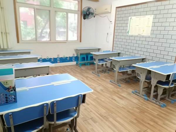 (已转)555159急急急转:青园小区对面托管机构转让(图片仅供参考) (已转)555159急急急转:青园小区对面托管机构转让(图片仅供参考)