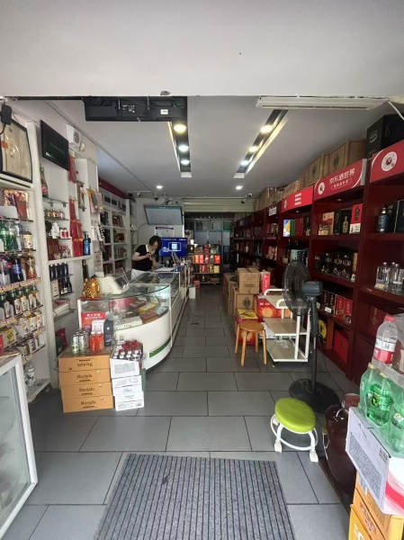 756029肿瘤医院烟酒十年老店几万转让(可空转 756029肿瘤医院烟酒十年老店几万转让(可空转