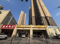 556026【空转】星沙水渡河地铁口180平汽修店