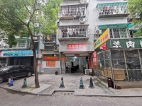 757182高桥商圈.永定小区夜宵一条街临街门面出租.房东直租