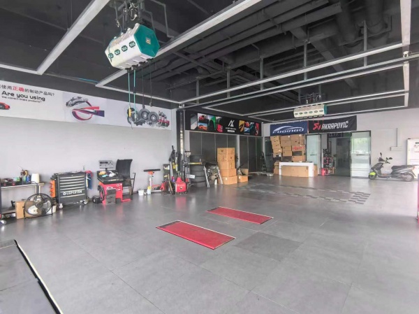 559090开福区香江高岭国际汽车城内300平汽车美容改装店优价转让 559090开福区香江高岭国际汽车城内300平汽车美容改装店优价转让