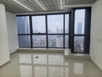 759178房东直租.湘雅医院附近精装绿地中心T3栋写字楼