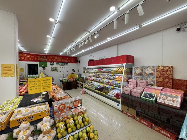 651088急转!大型小区出入口日营7k+品牌水果店可空转 651088急转!大型小区出入口日营7k+品牌水果店可空转