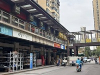 5511061岳麓区长房云时代商业街小区出口二楼2个门面出租