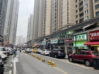 3511049湖南金融中心奶茶饮品店优价转让（可空转）