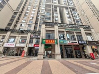 3512112两大型成熟小区出入口临街带装修带货架房东直租