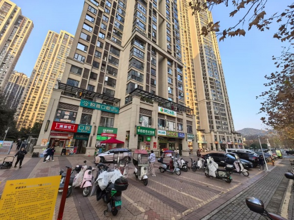 (已租)5512117梅溪湖南.成熟小区上下两层临街门面出租.房东直租 (已租)5512117梅溪湖南.成熟小区上下两层临街门面出租.房东直租