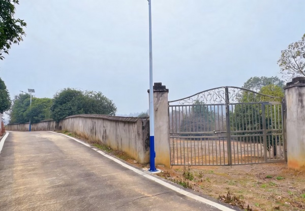 X01050金洲大道长张高速旁.1500平正规厂房出租.带行吊 X01050金洲大道长张高速旁.1500平正规厂房出租.带行吊