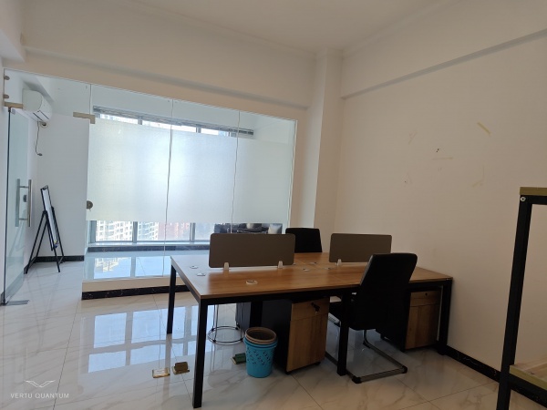 A02001房东直租.奥克斯缤纷广场带装修家具出租.拎包办公 A02001房东直租.奥克斯缤纷广场带装修家具出租.拎包办公