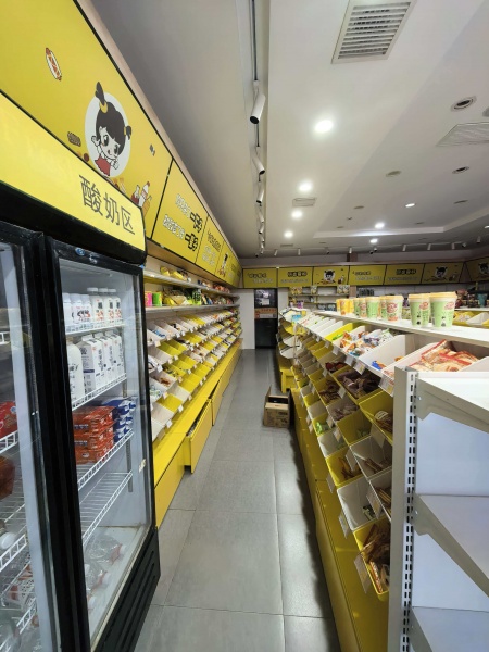 84251 跳楼价13.8 万零食店+400票快递店(可蹲点) 84251 跳楼价13.8 万零食店+400票快递店(可蹲点)